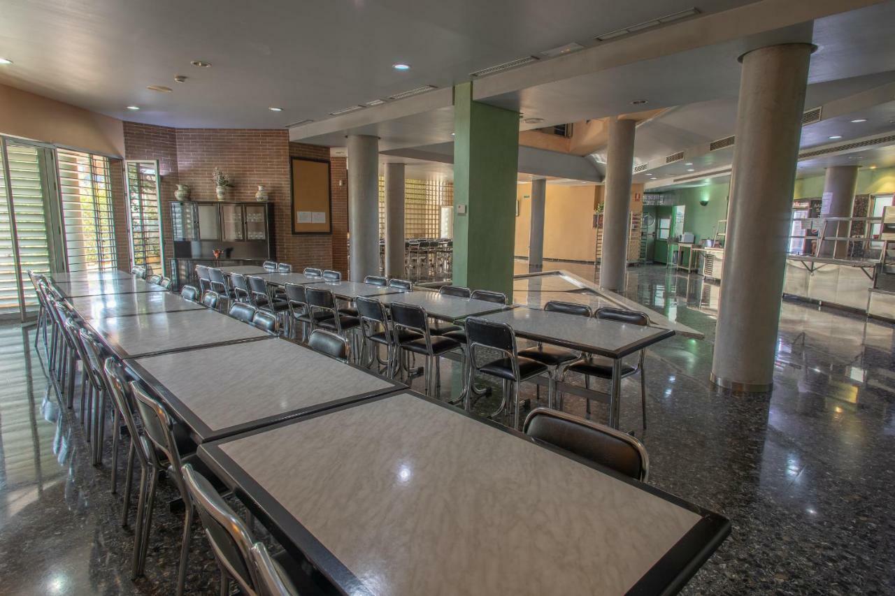 فندق إشبيليةفي  Residencia Sagrado Corazon المظهر الخارجي الصورة
